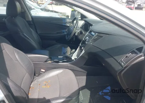 2012 Hyundai Sonata Se z USA, uszkodzony, nr VIN 5NPEC4AC7CH387134